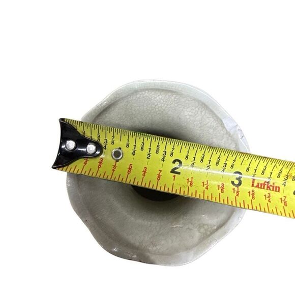 Mid-20th Century Chinese Export Decorative Floral Porcelain Vase - Picture 4 of 11